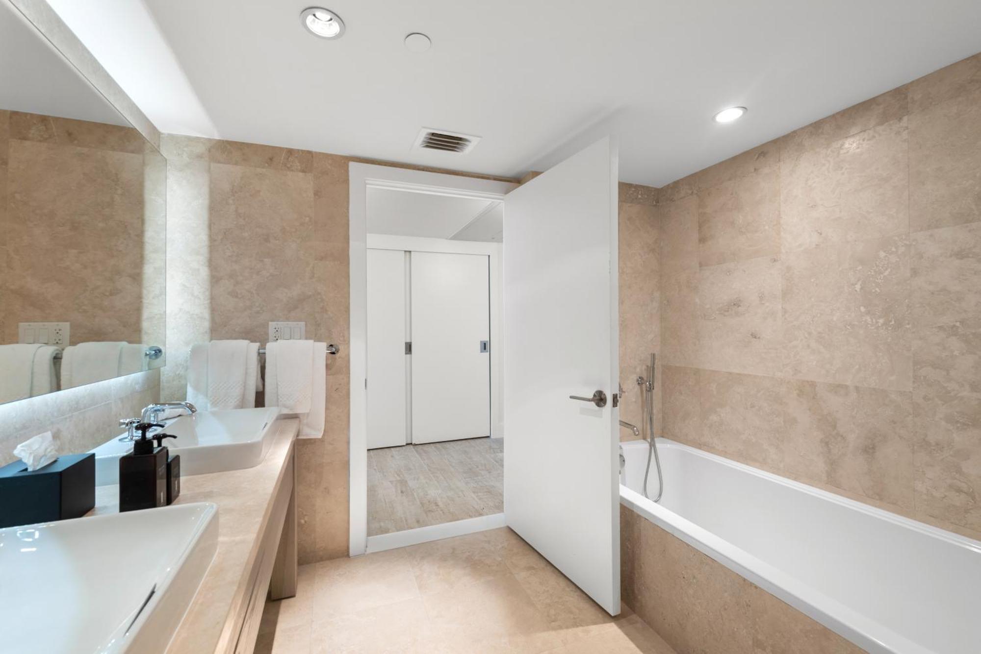 Oceanfront Private Condo At 1 Hotel & Homes -1219 Miami Beach Exterior photo